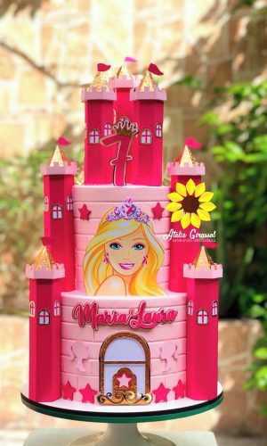 033 Arquivo de Corte Topo de Bolo Barbie Castelo Ganhe+3