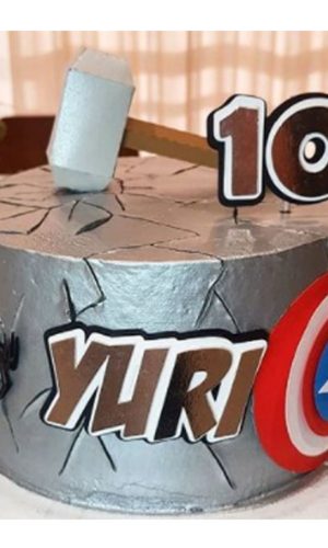 108 Arquivo de corte -topo de bolo vingadores em camadas