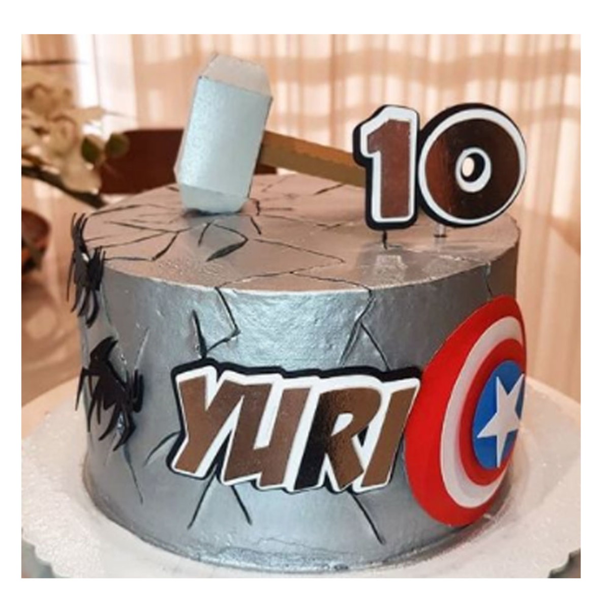 108 Arquivo de corte -topo de bolo vingadores em camadas