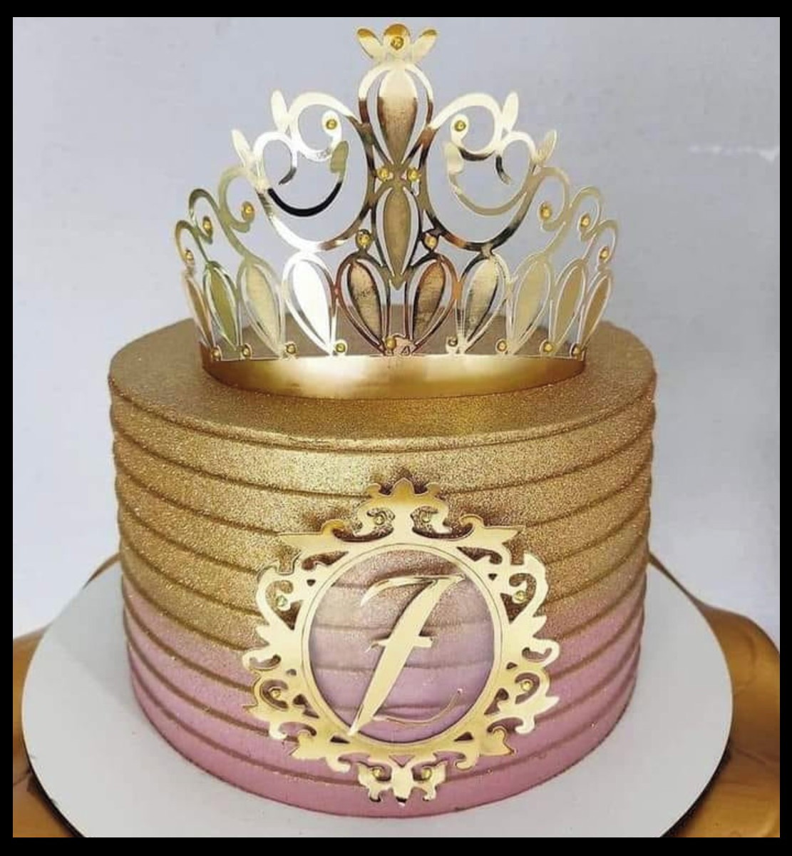 Arquivo de Corte Topo de Bolo 3d Coroa de Princesa Stu e pdf