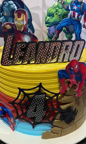 Arquivo De Corte Topo De Bolo Vingadores