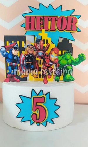 Arquivo de corte Topo de Bolo vingadores desenho 17