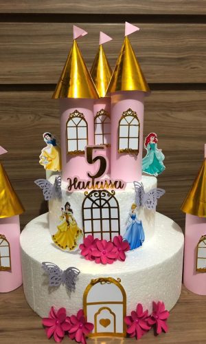 Arquivo de Corte Topo P Bolo Castelo Princesas