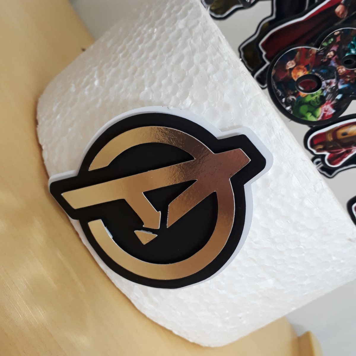 ARQUIVO DE CORTE TOPO DE BOLO VINGADORES - Imagem 5