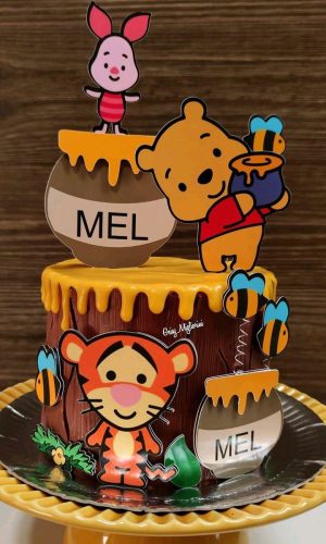 REF.08 Arquivo Corte Topo de Bolo Ursinho Pooh cute