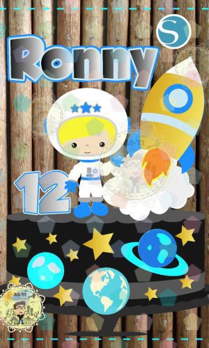 2531 - Arquivo Topo de Bolo Astronauta Menino Camadas Studio