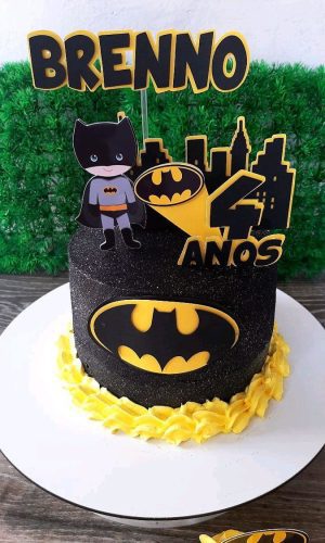 Arquivo de corte Topo de bolo Batman cute em camadas