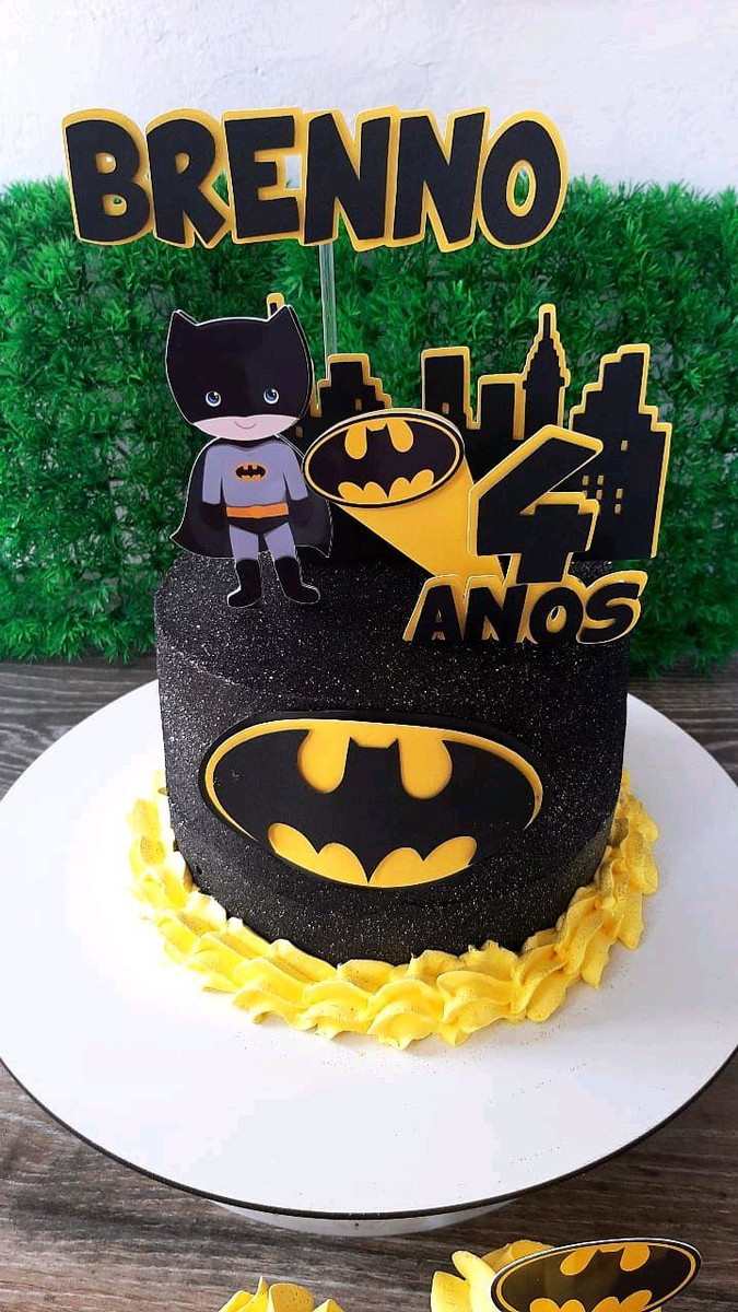 Arquivo de corte Topo de bolo Batman cute em camadas