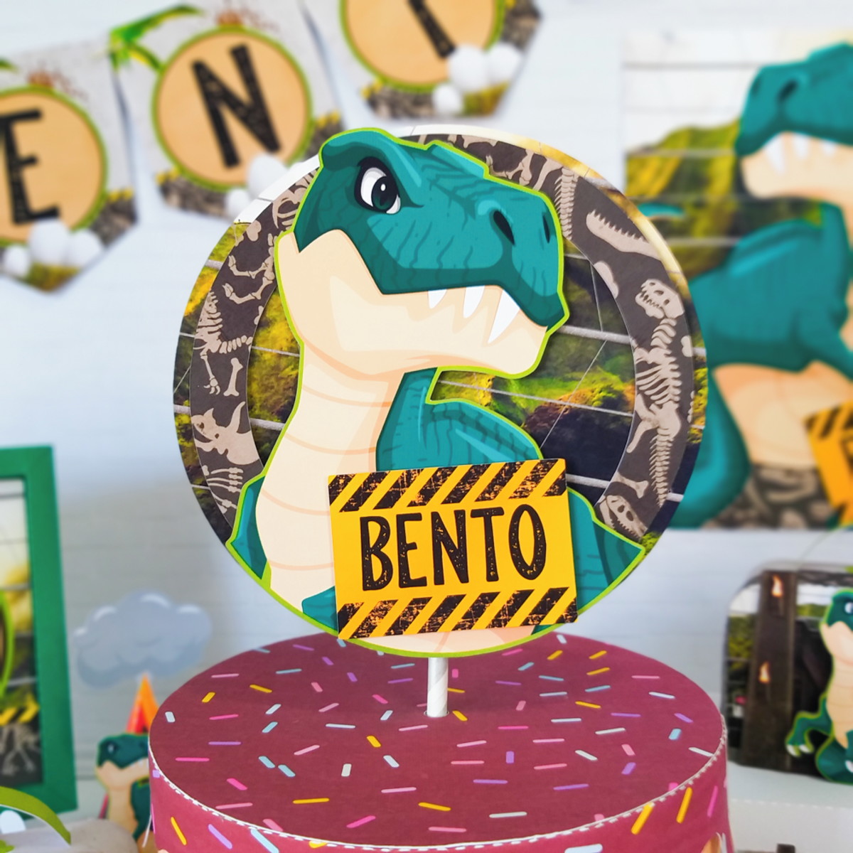 Arquivo de Corte Topo de Bolo Dinossauro