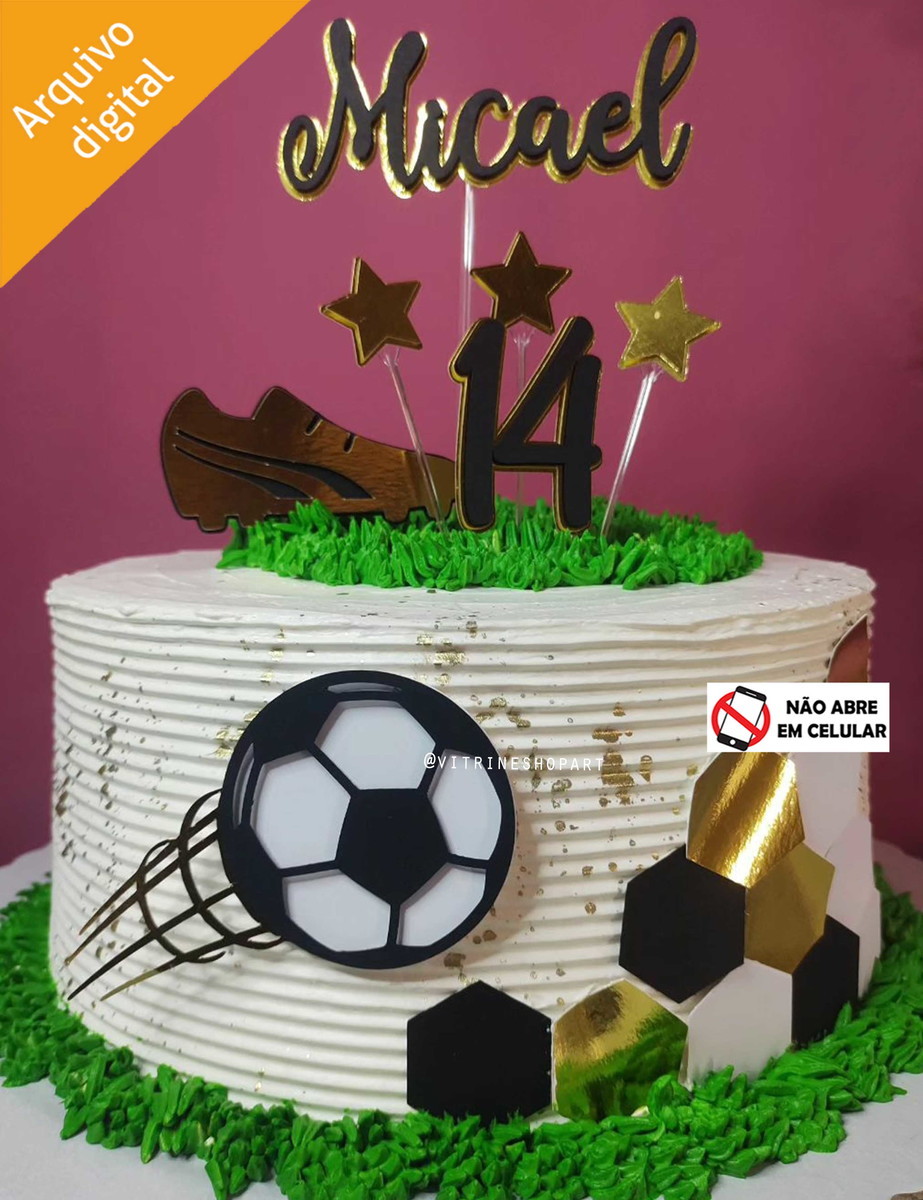 Arquivo de Corte Topo de Bolo Futebol Chuteira em Camadas
