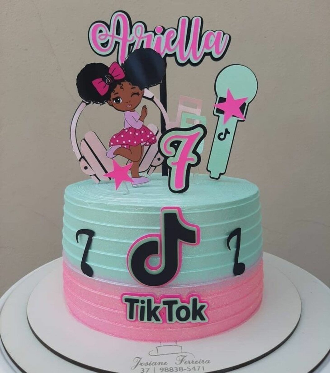 Arquivo de Corte Topo Bolo Menina Afro Tik Tok - Imagem 2