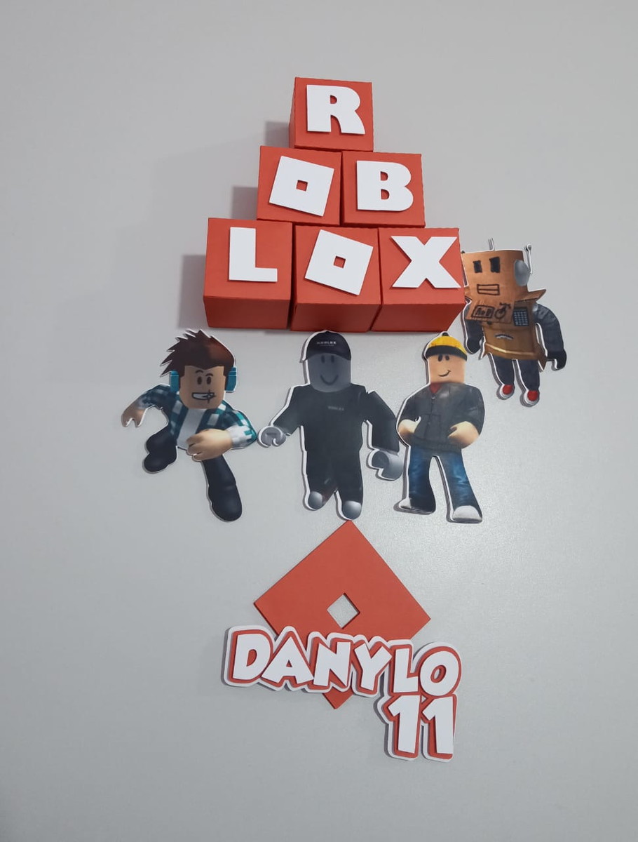 Arquivo Silhouette Topper de Bolo Lego Roblox - Imagem 2