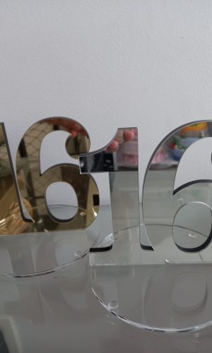Locação Topo de Bolo 16 Espelhado