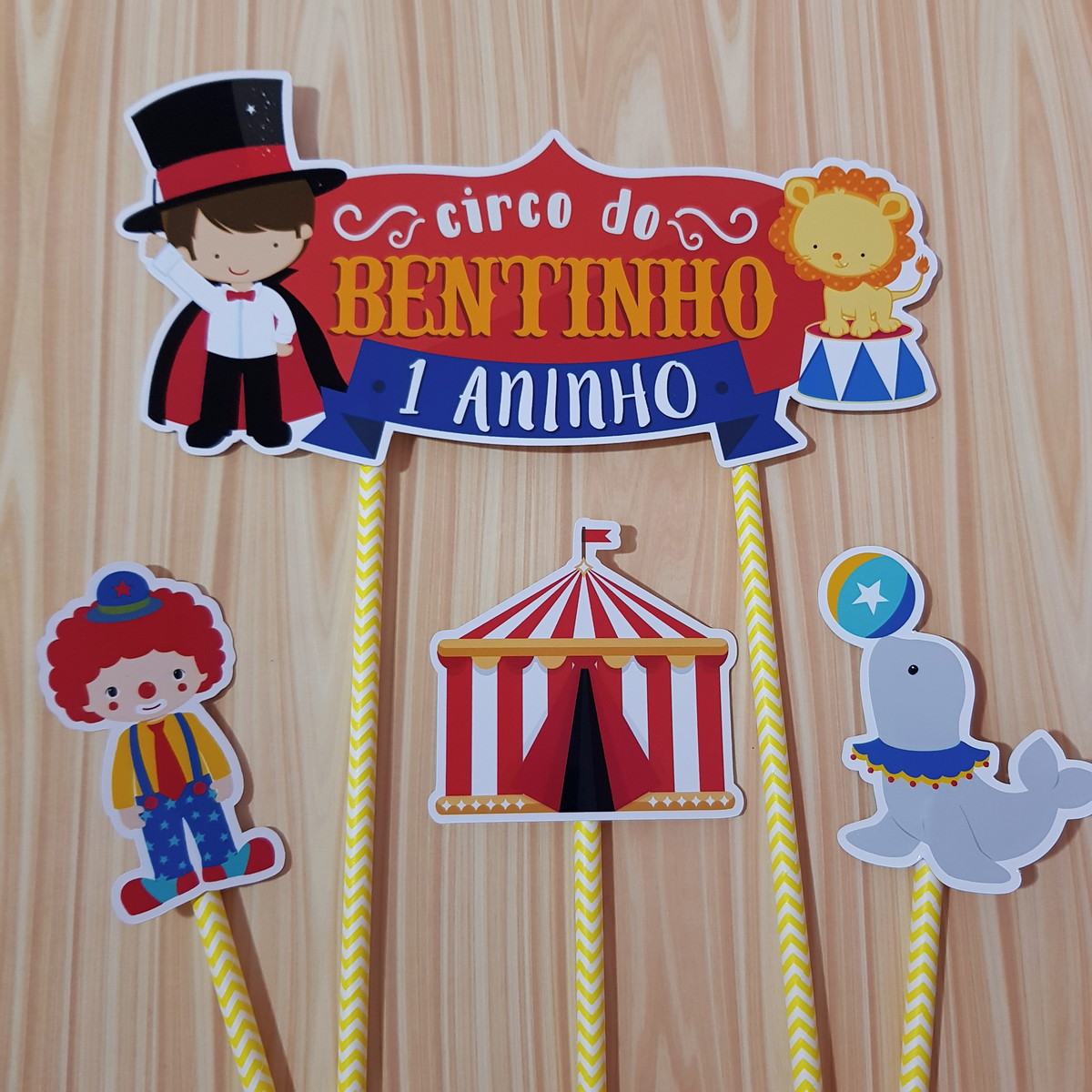 Topo de Bolo Circo