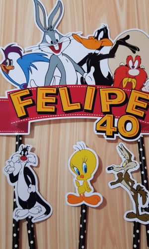 Topo de Bolo Looney Tunes