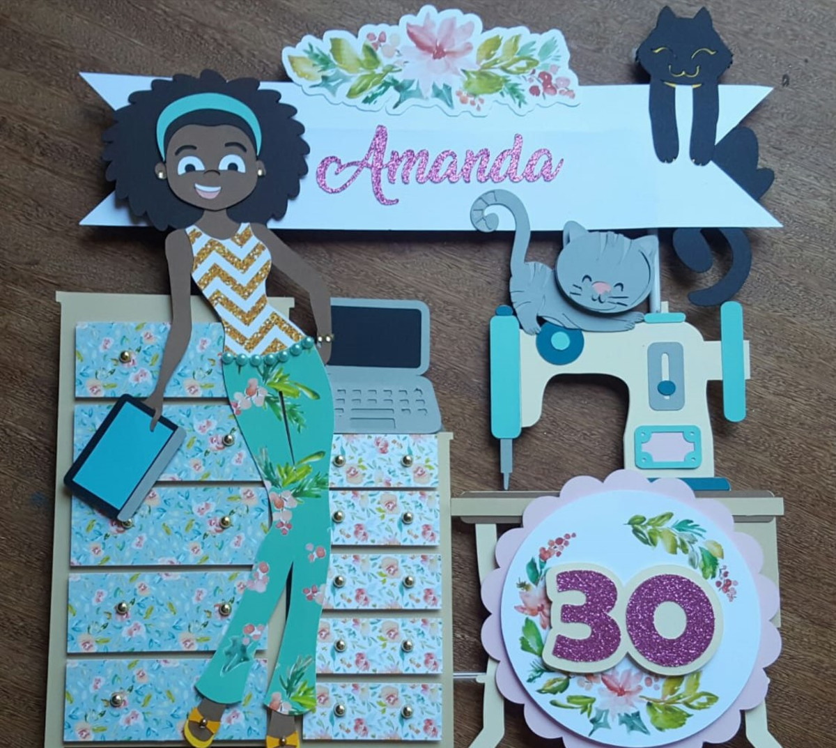 Topo Mulher Negra Empreendedora + 4 Arquivos a Sua Escolha