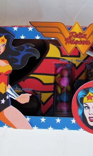 Arquivo Corte - Kit Confeiteiro Mulher Maravilha