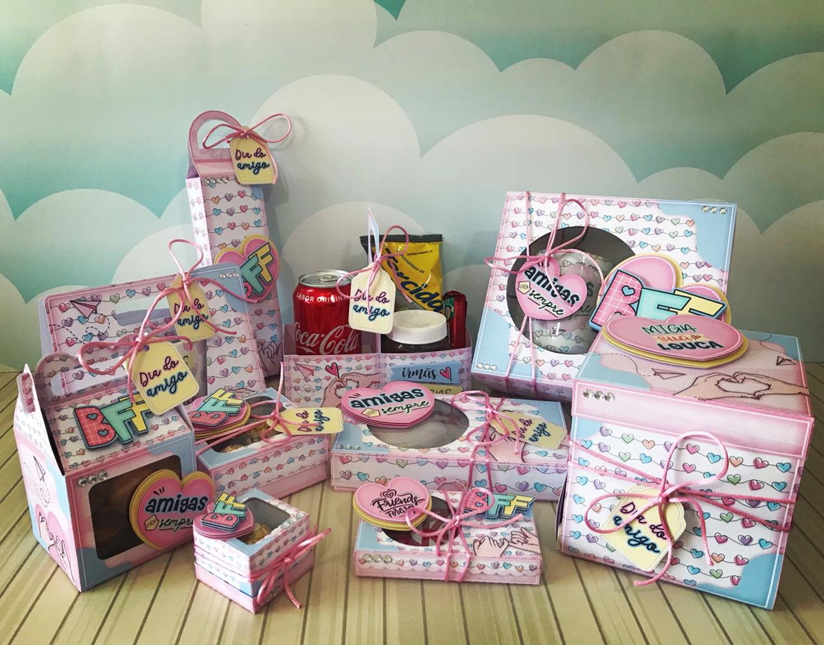 Arquivo de corte kit explosão aniversário amiga