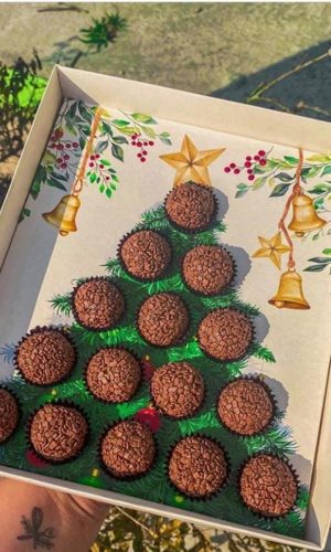 Arquivo de Corte Caixa para 15 e 9 Doces de Natal