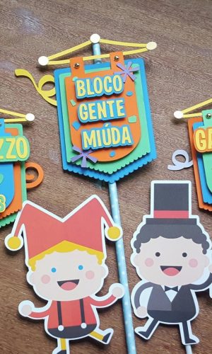 Arquivo de corte topo de bolo carnaval menino-studio