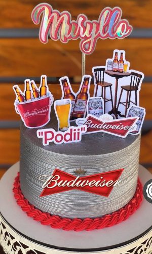 Arquivo de corte topo cerveja Budweiser