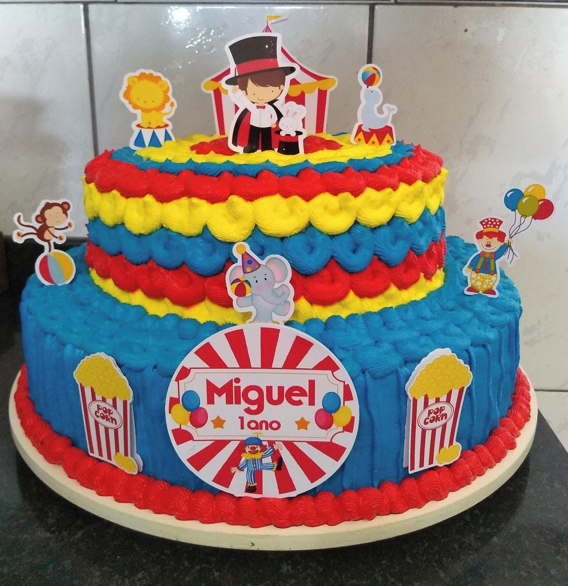Arquivo de Corte Topo de Bolo Circo