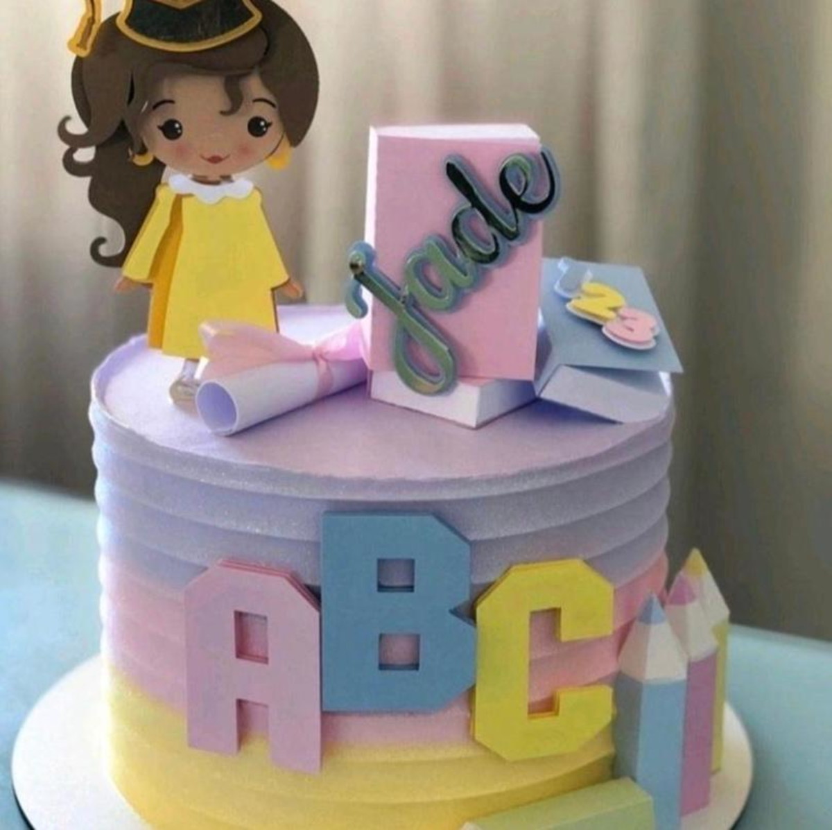 Arquivo de Corte Topo de Bolo Formatura ABC Menina