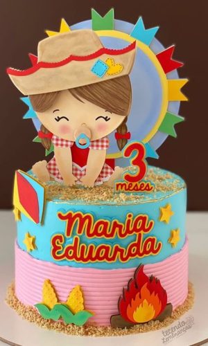 Arquivo de Corte: Topo de Bolo Junino Menina Baby Arraiá 069