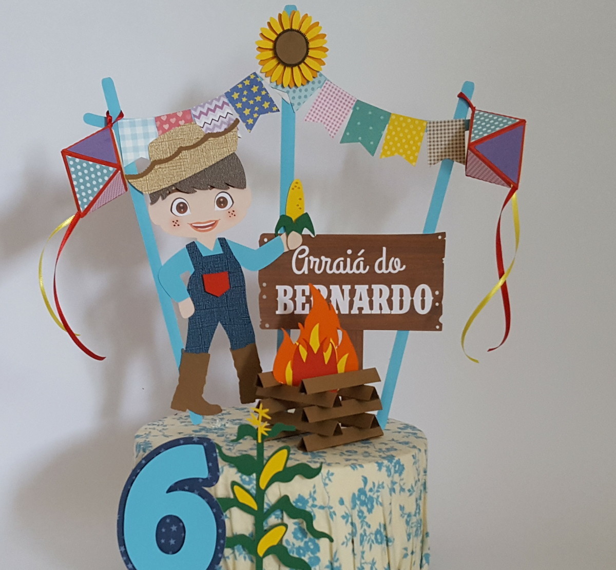 Arquivo de corte Topo de Bolo meninO Junino camadas-studio