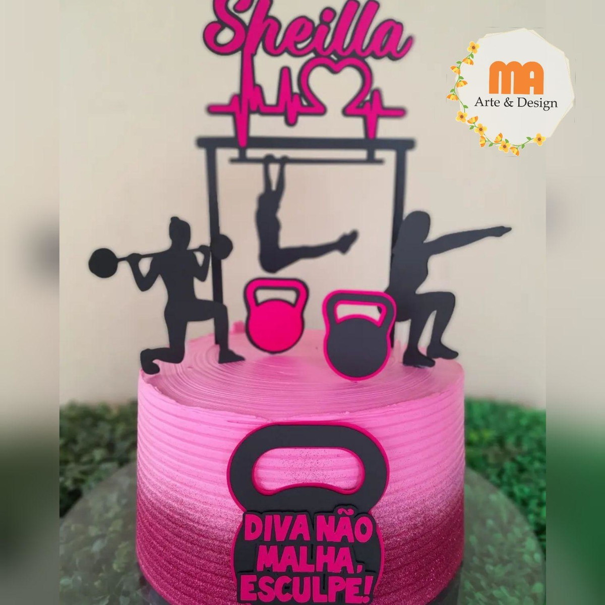 Arquivo de Corte Topo de Bolo Crossfit Feminino
