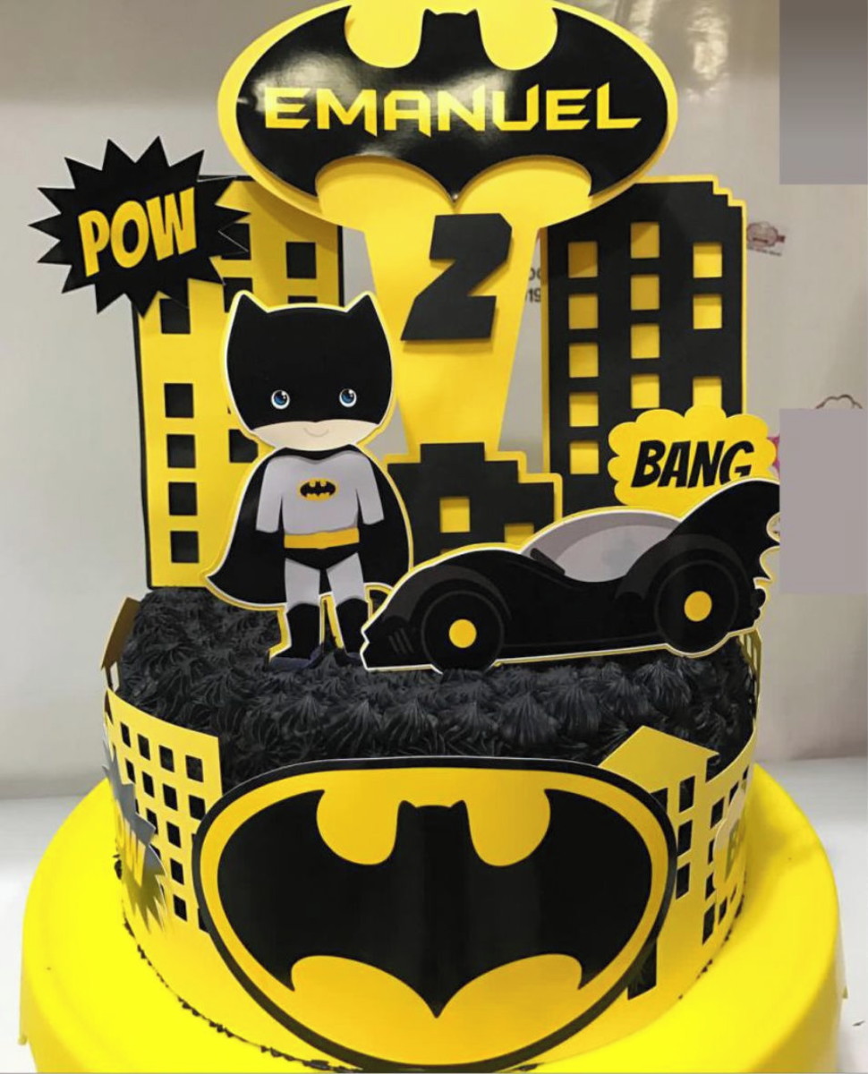 Arquivo Silhouette Topo De Bolo Batman Cute Batmóvel