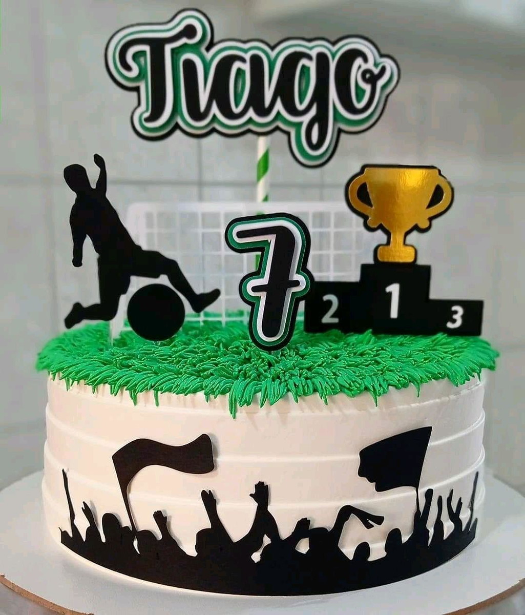 Arquivo silhouette topo de bolo futebol