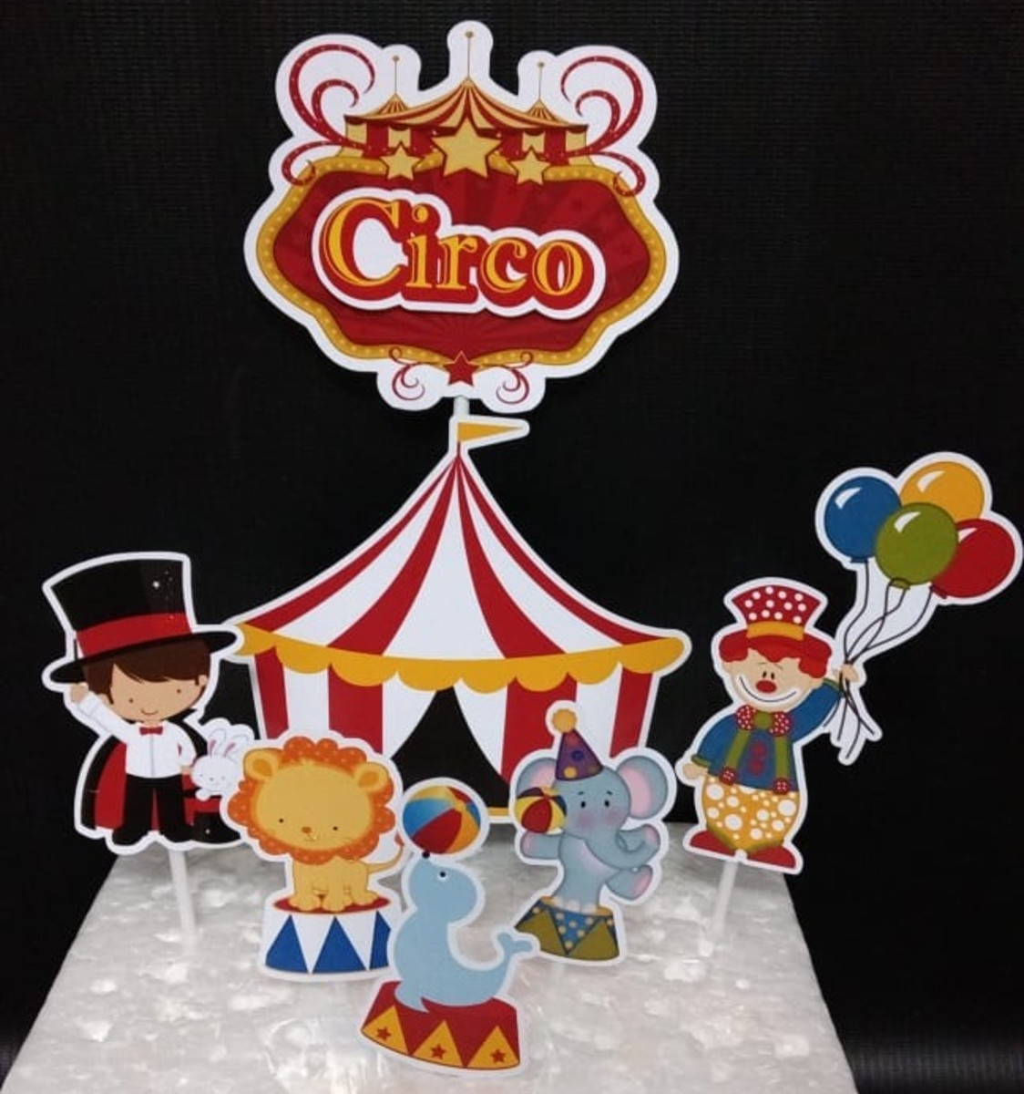 Arquivo topo de bolo-circo menina/ STUDIO