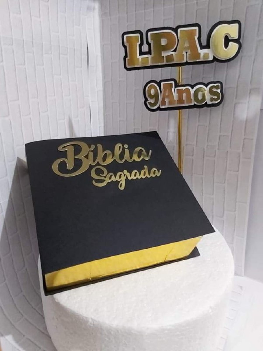 Topo de Bolo Bíblia - Arquivo de Corte