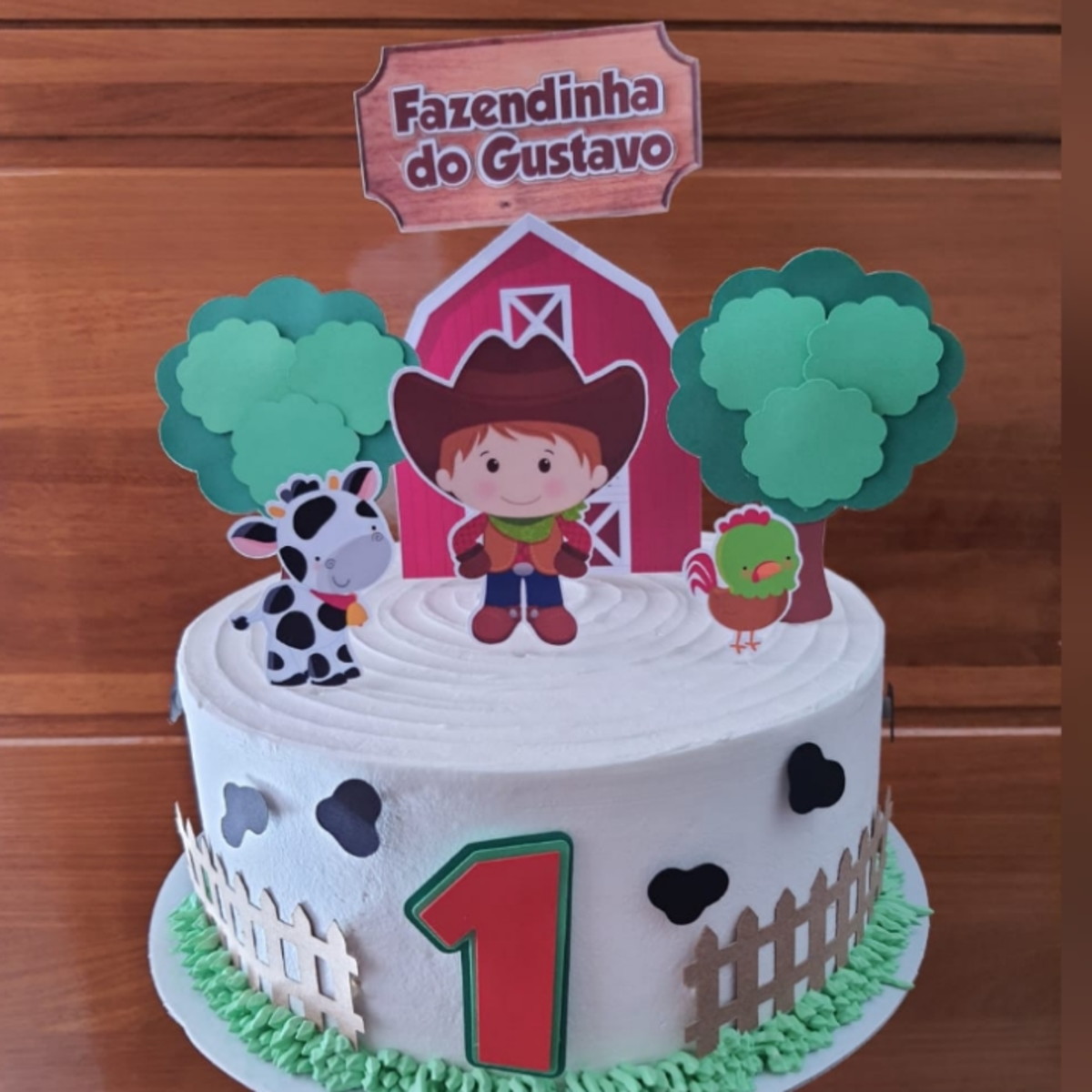 Arquivo de Corte - Topo de bolo Fazendinha Menino