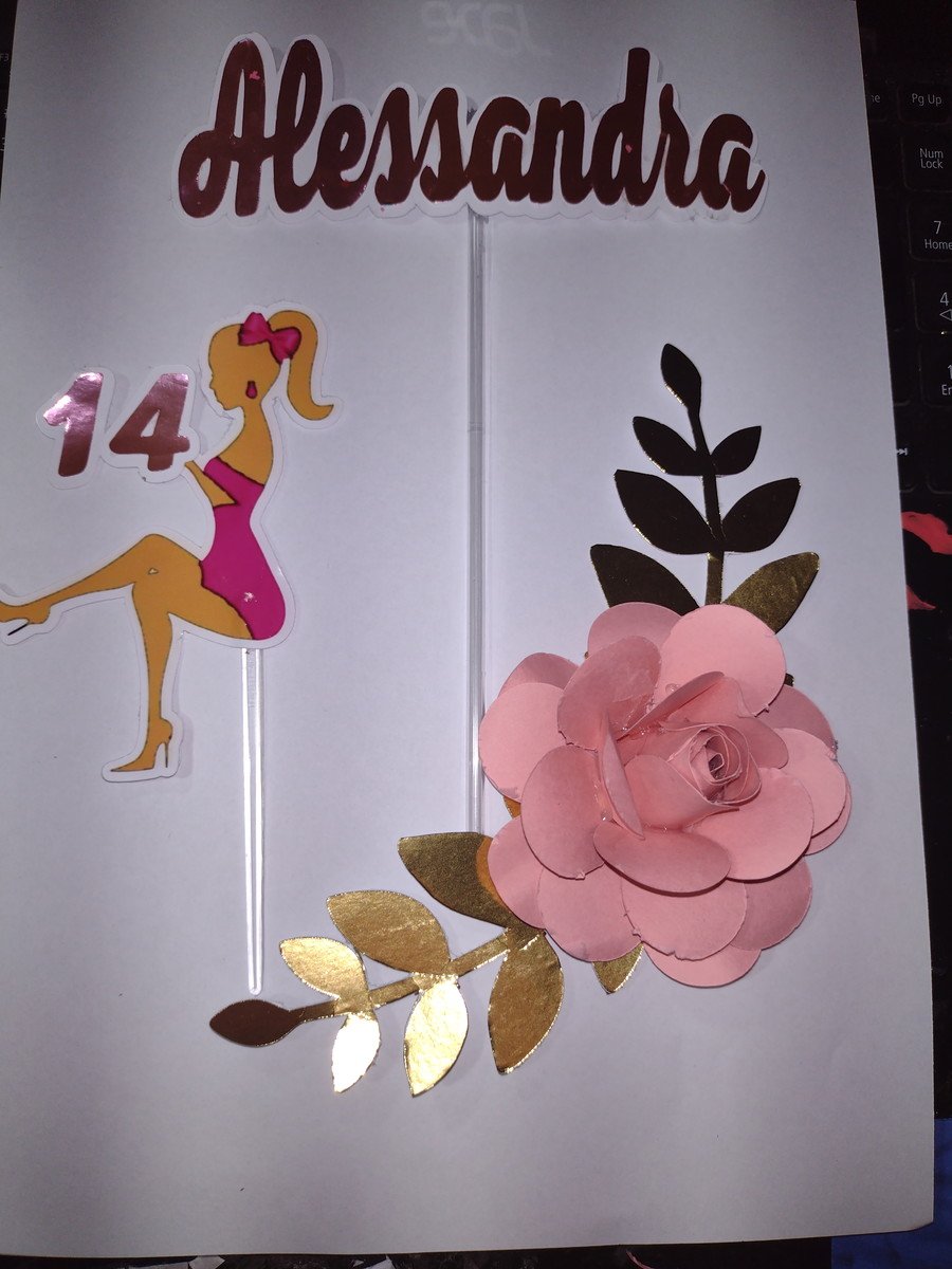 Topo de bolo mulher