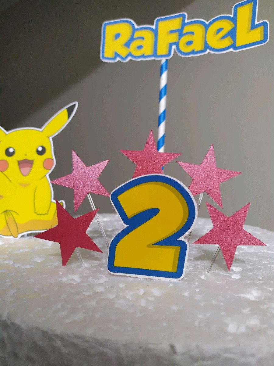 Topo de Bolo Picachu