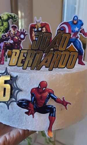 Topo de Bolo Vingadores
