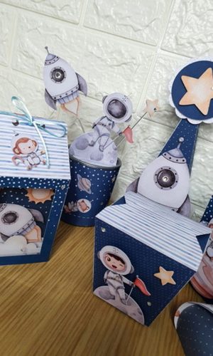 Aquivos de Corte Astronauta Aquarela