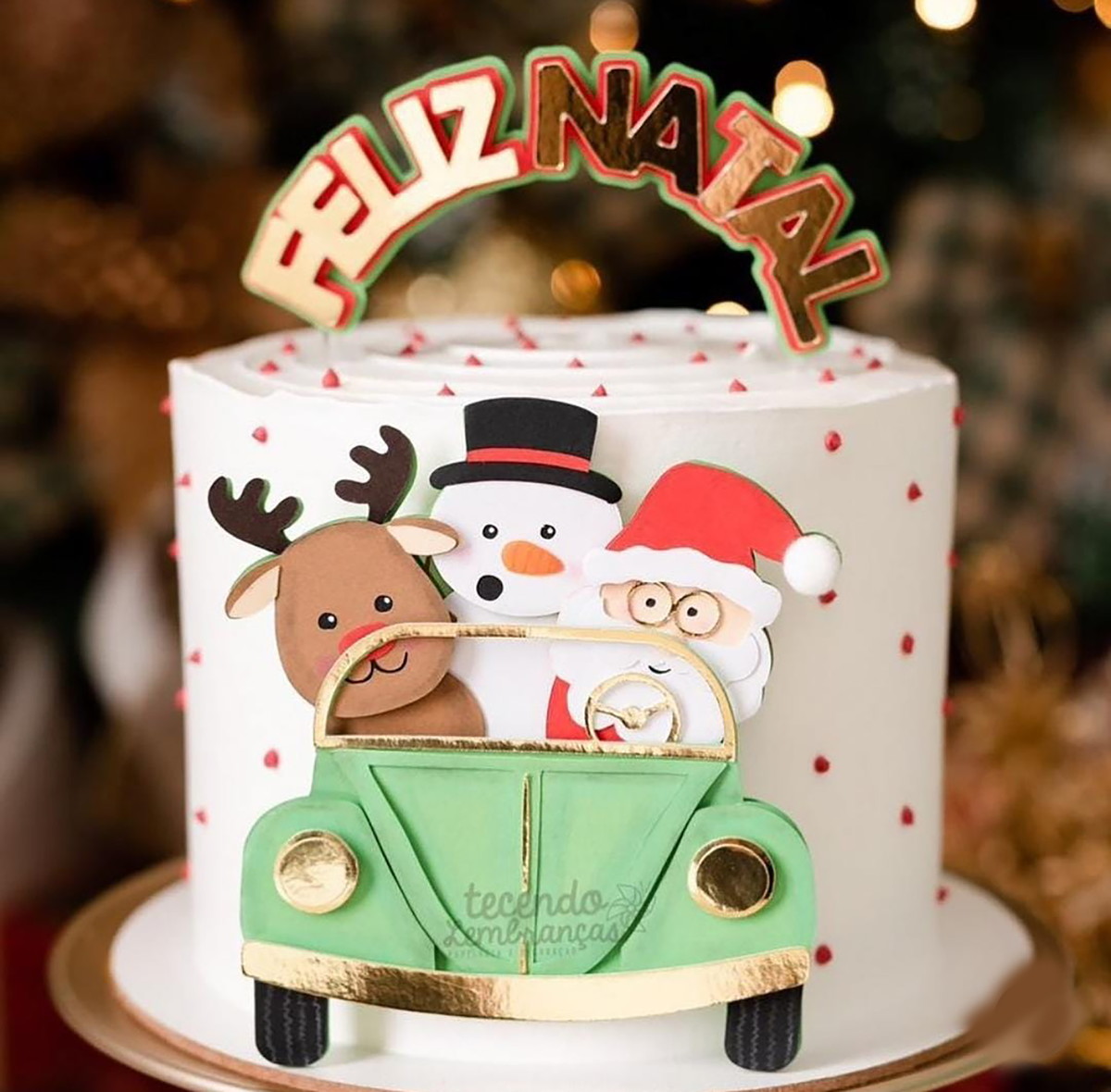 Arquivo Corte: Topo de Bolo Natal Papai Noel no Fusca 109