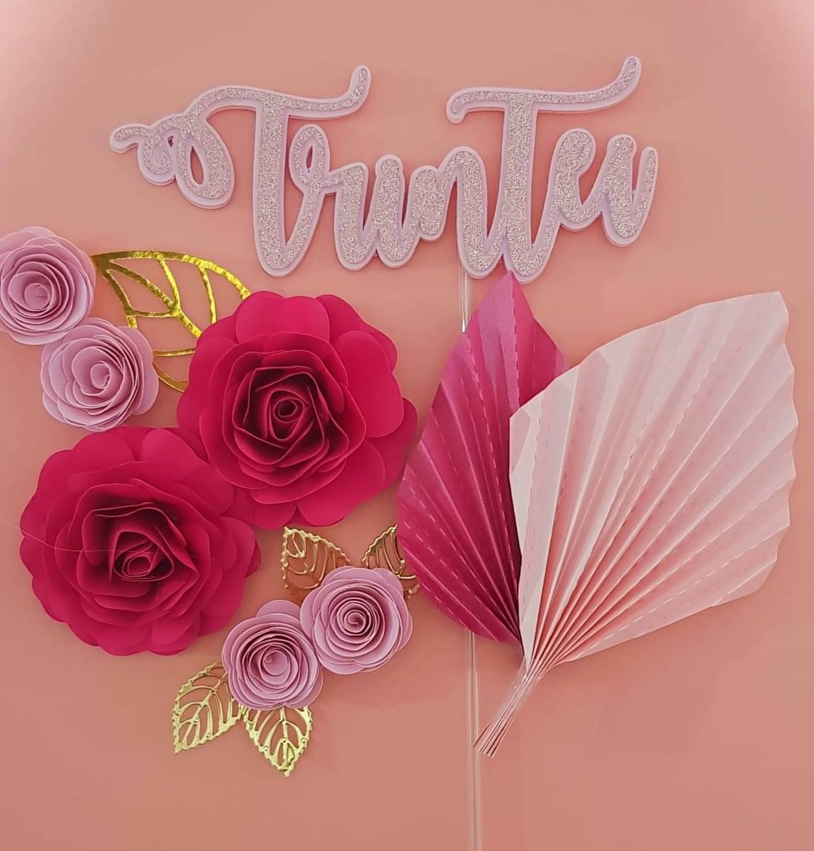 Arquivo Corte topo trintei com flores e folha de palmeira