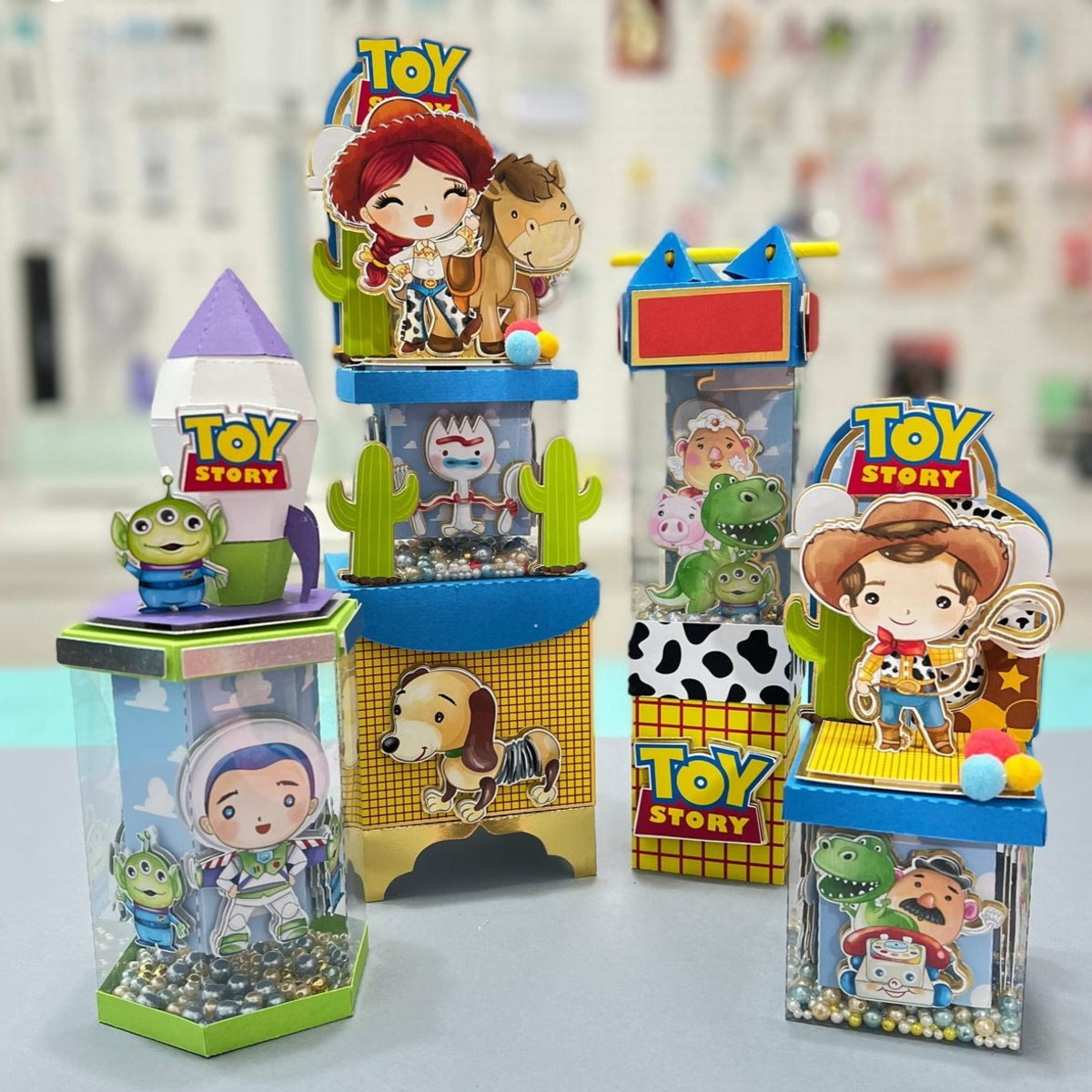 Arquivo de Corte: Caixas Toy Story Aquarela Studio/pdf/svg
