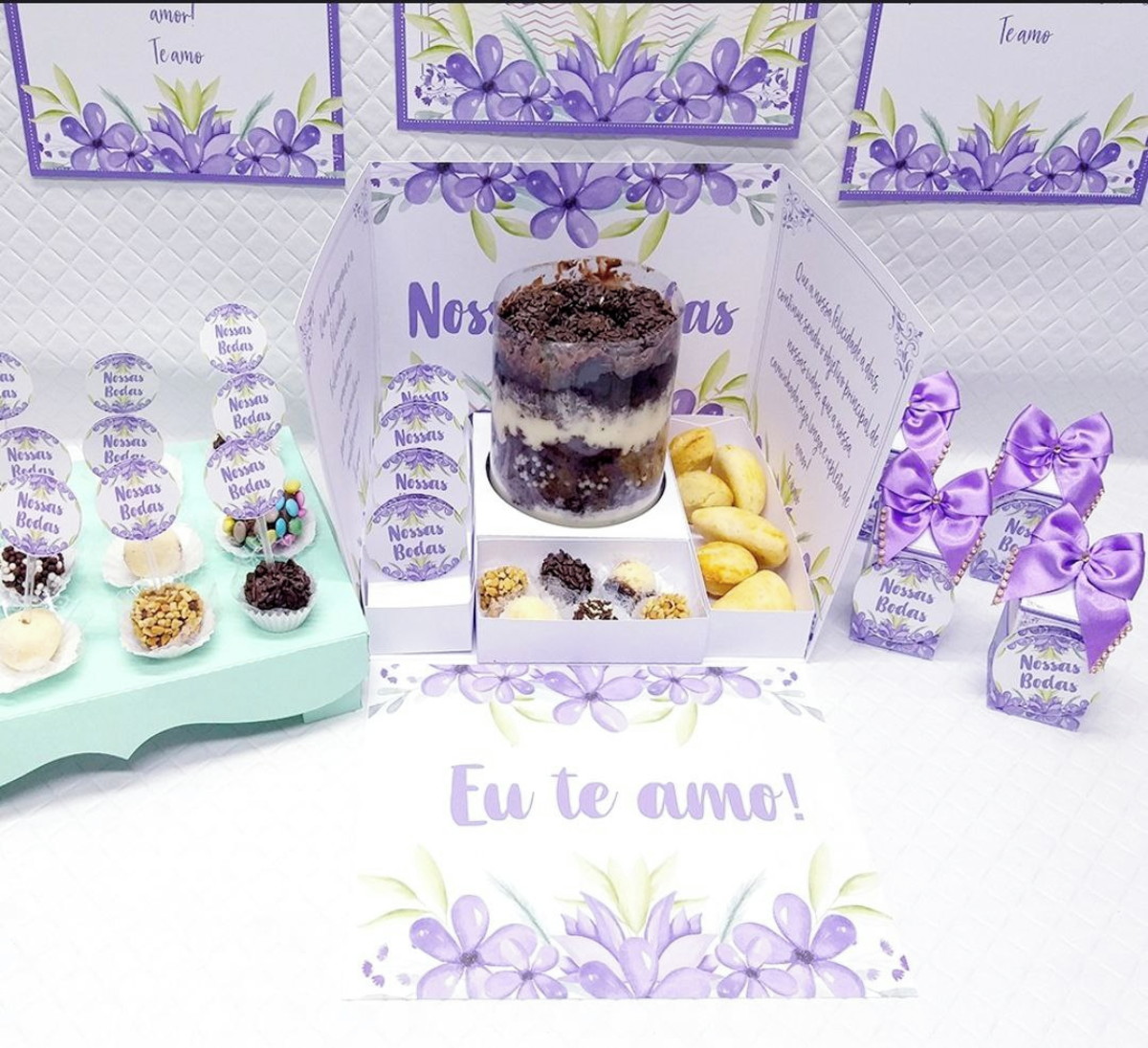 Arquivo de Corte Festa na Caixa para Mini Bolo