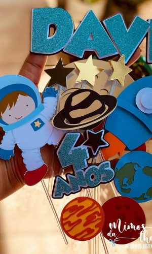 Arquivo de Corte: Topo de Bolo Astronauta 004