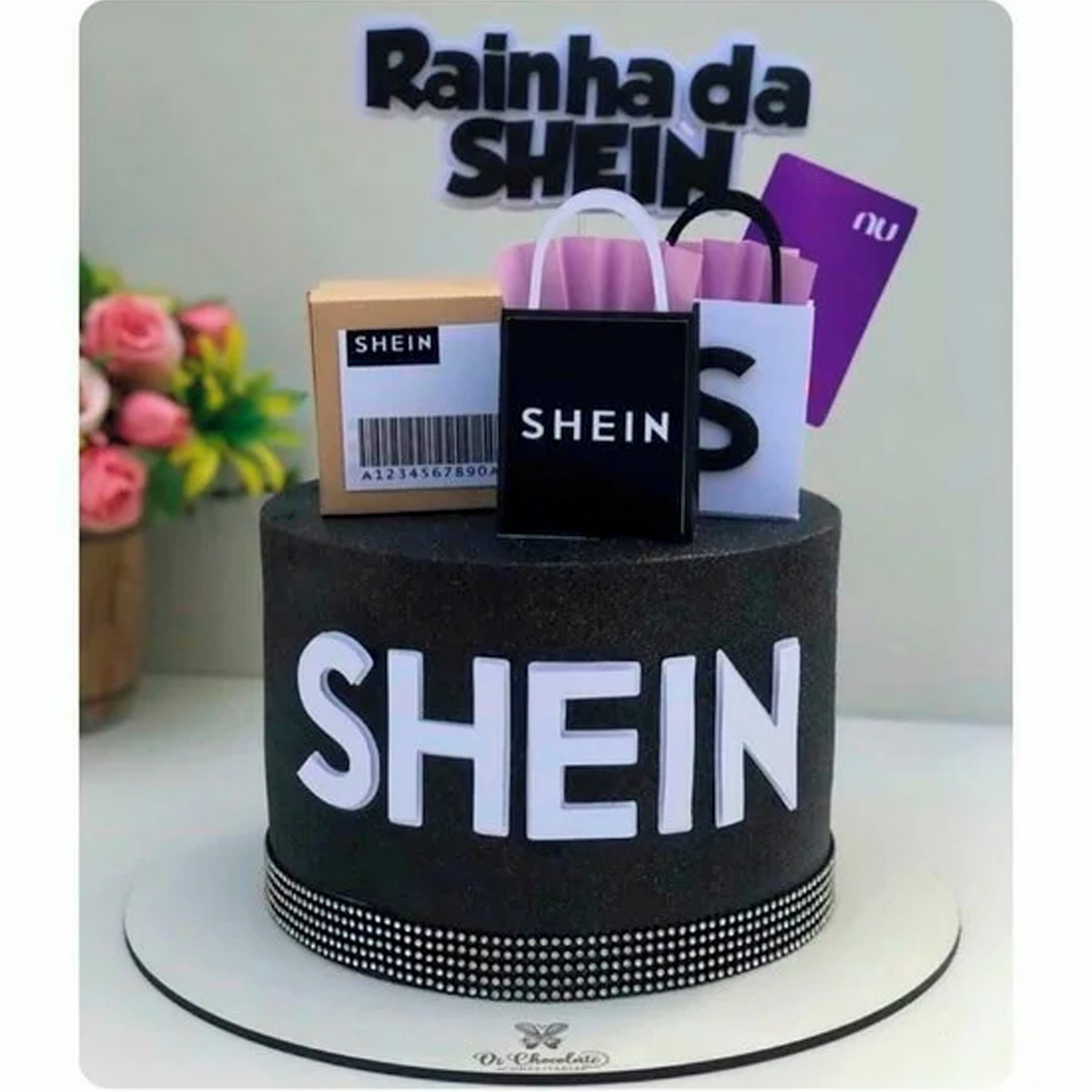 Arquivo de Corte: Topo de Bolo Compras Rainha da Shein 002