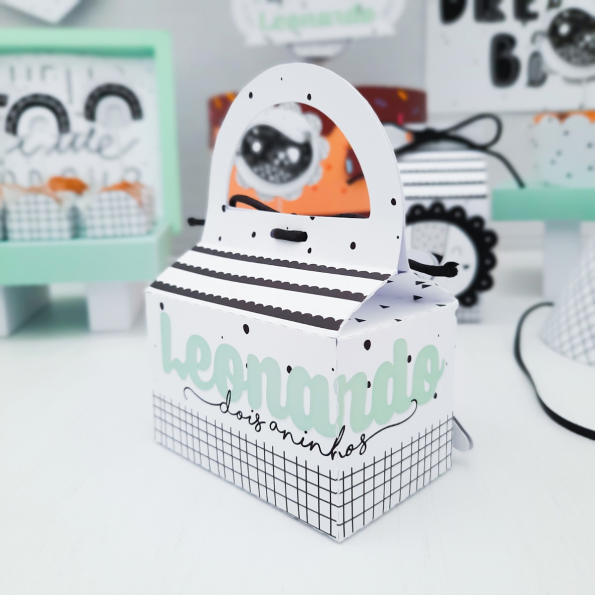 Arquivo de corte kit Scandivano P_B Só um Bolinho - Imagem 5