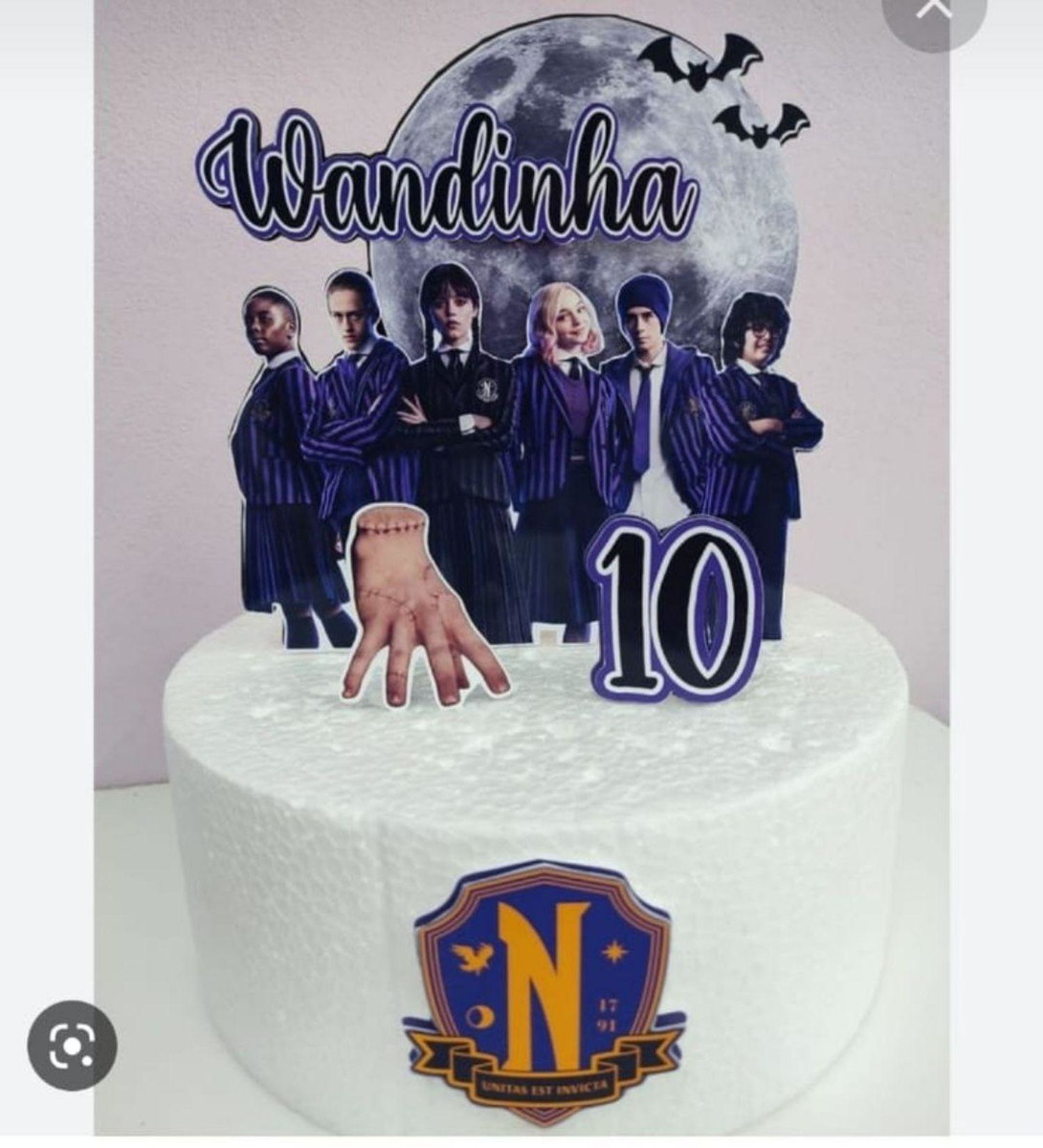Arquivo de Corte Topo de Bolo Série Wandinha #15792