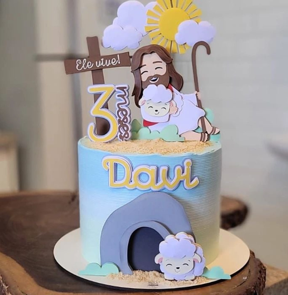 Arquivo de Corte: Topo de Páscoa Cristã Jesus Ele Vive 243