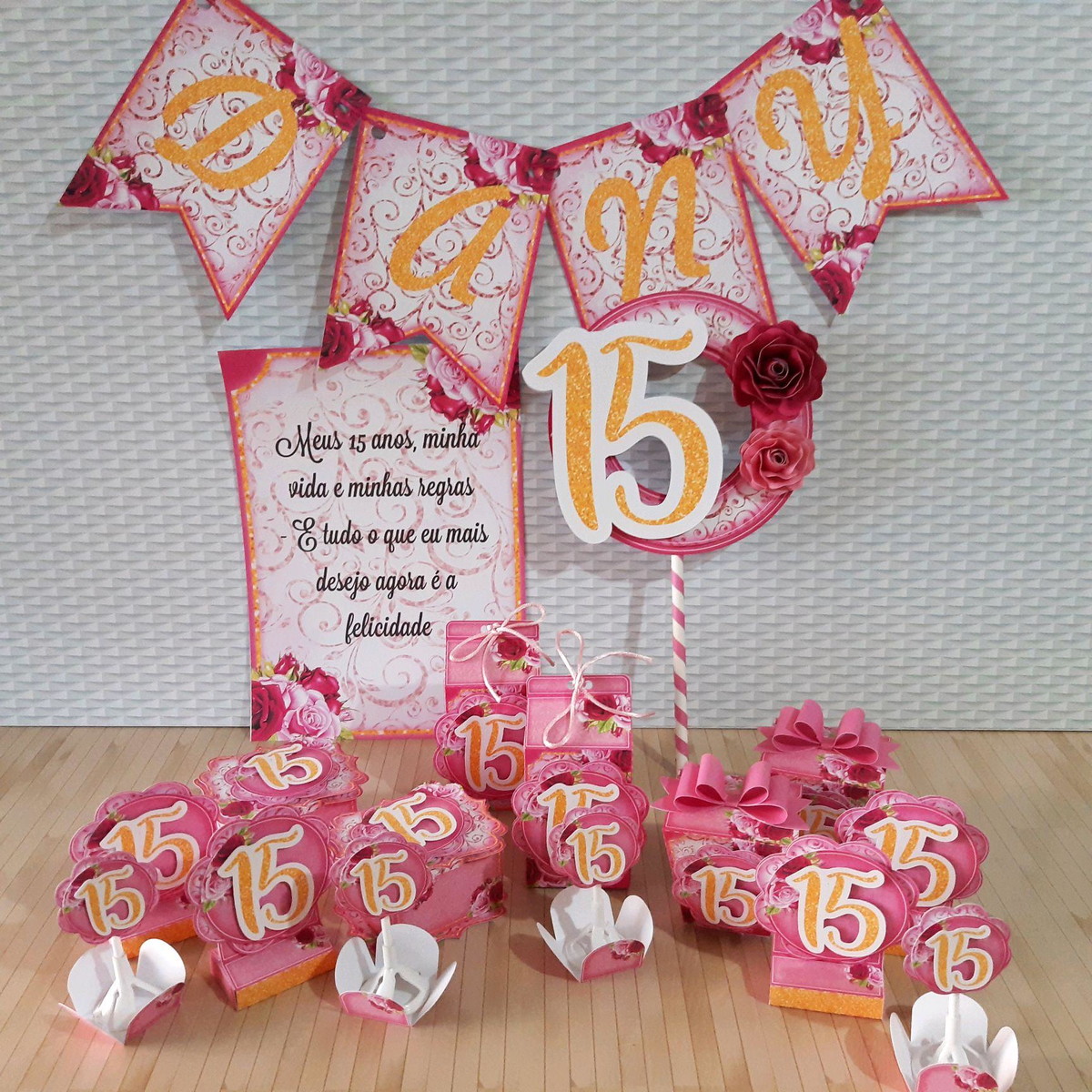 ARQUIVO FESTA DE 15 ANOS KIT SÓ UM BOLINHO (7894) PDF STUDIO