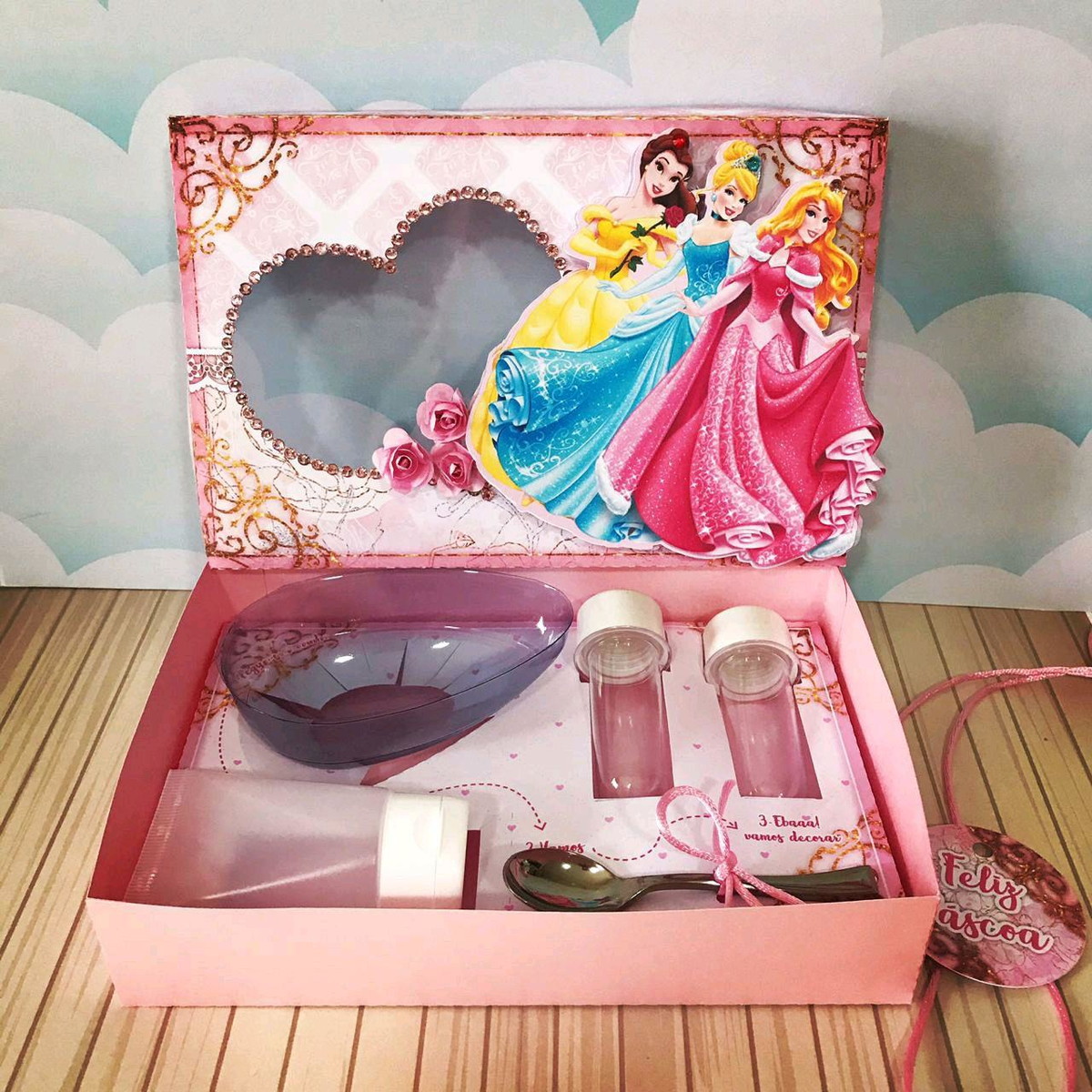 ARQUIVO PASCOA CAIXA MINI CONFEITEIRO PRINCESAS #4556